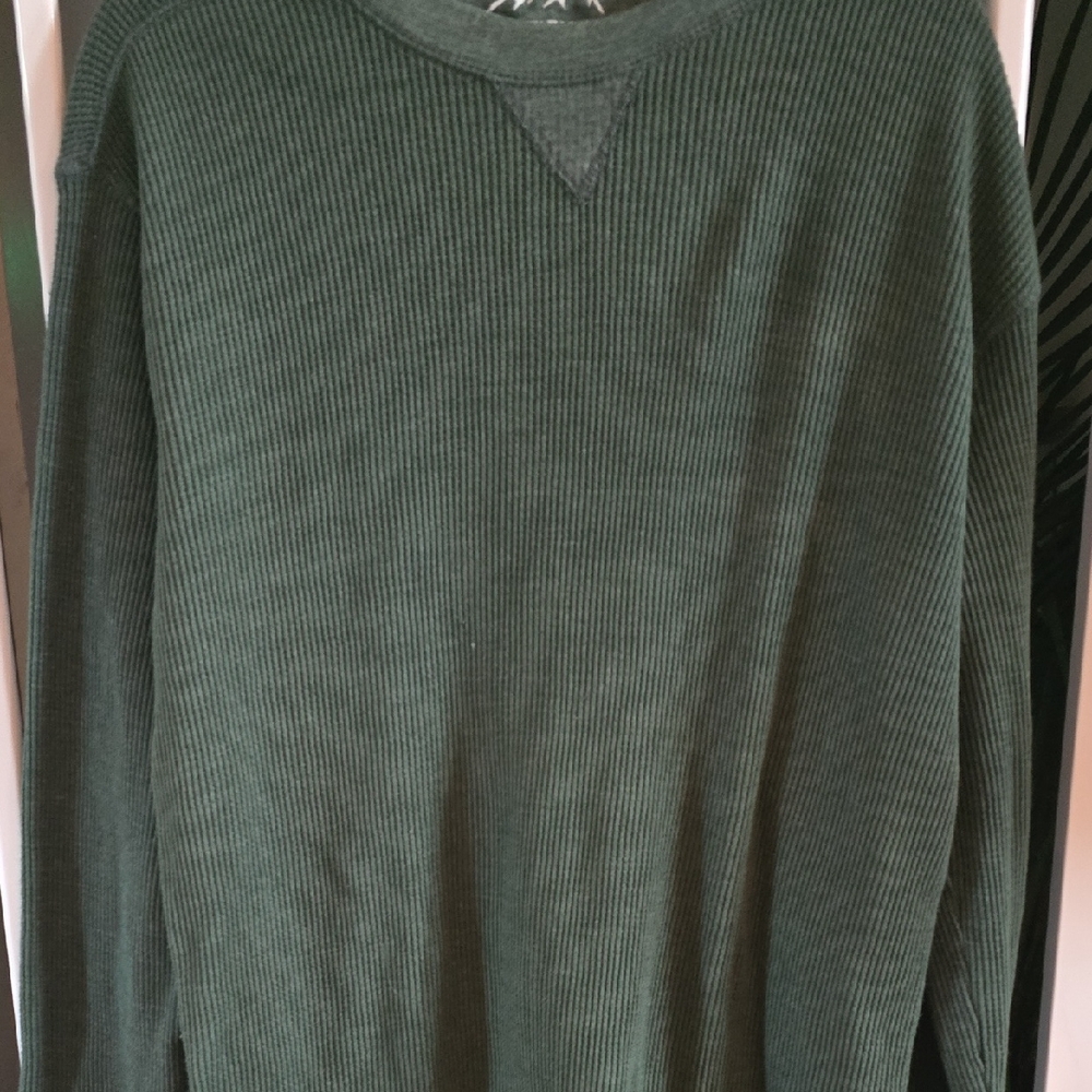 Mountain RIDGE Explore Life Men's Green Sweater
